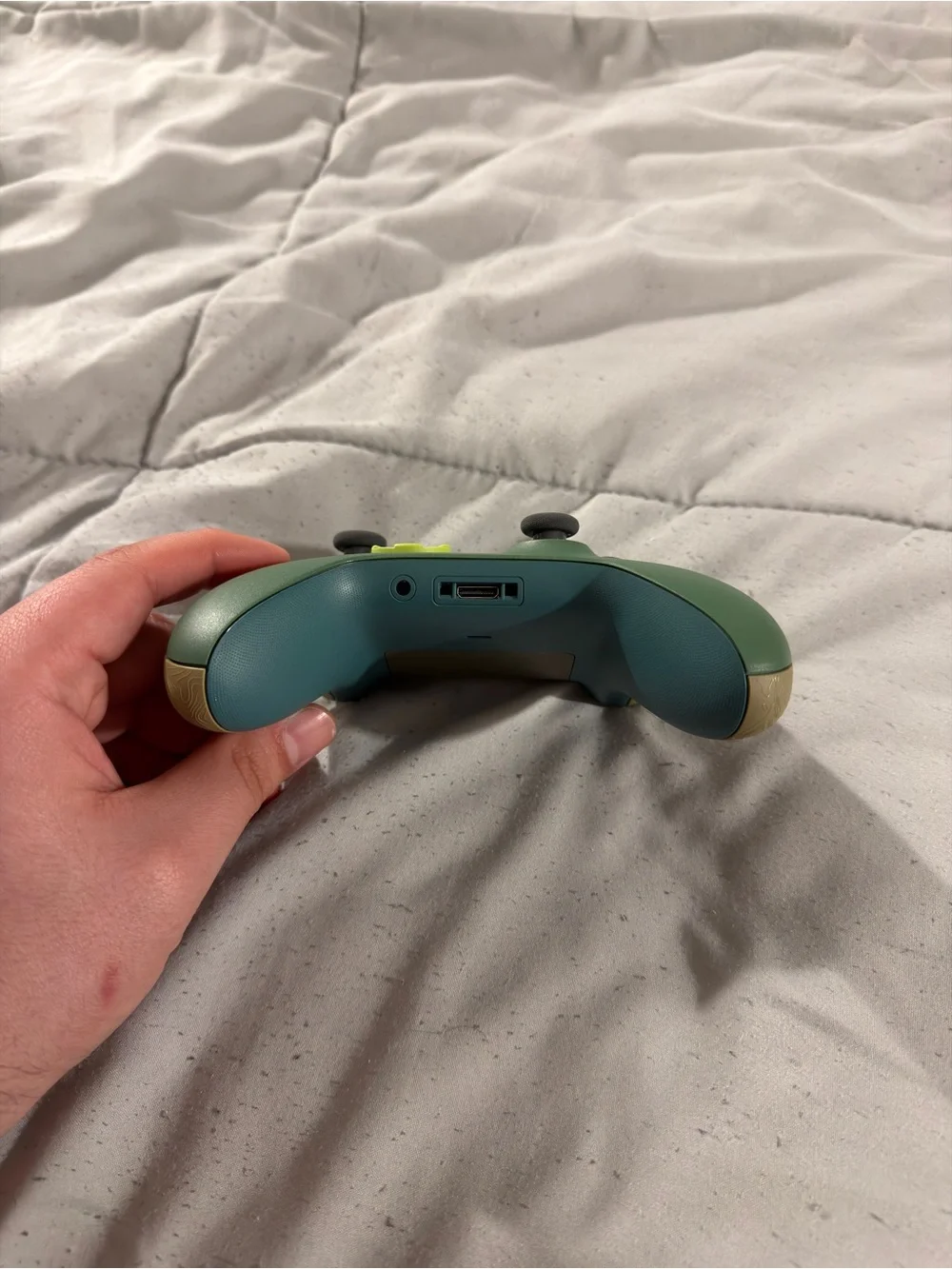 Microsoft Xbox Series X|S Remix Special Edition Series Controller With Battery!